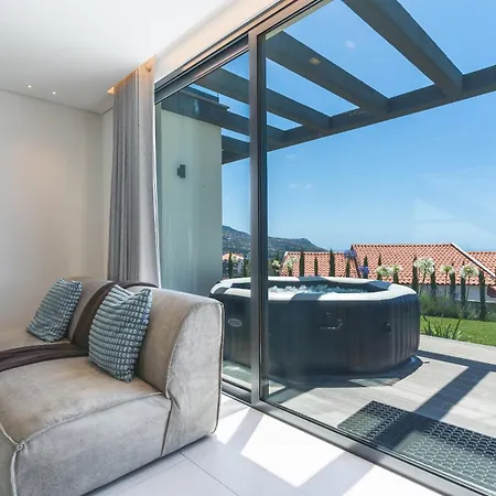 Villa Sapphire Sands By Atlantic *