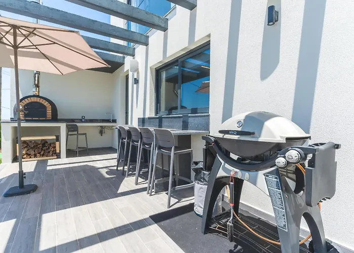 Villa Sapphire Sands By Atlantic